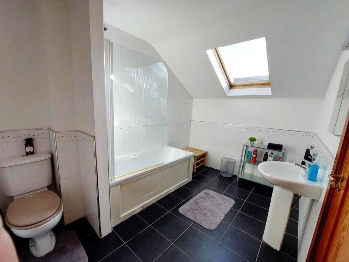 Private Accommodation In House Close To Galway City エクステリア 写真