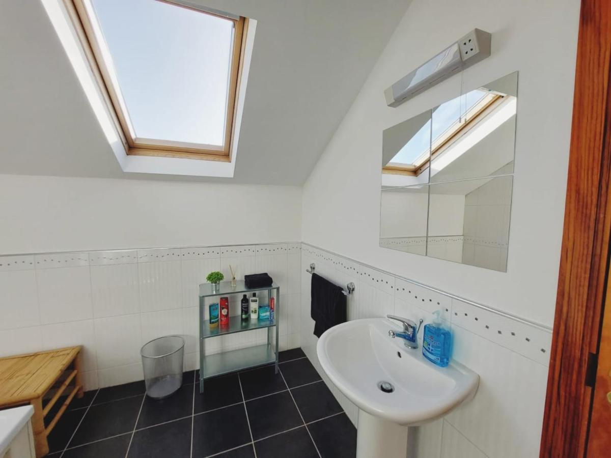 Private Accommodation In House Close To Galway City エクステリア 写真